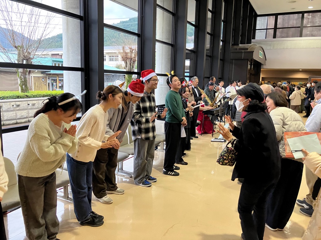 20251221本山で300人の第九2
