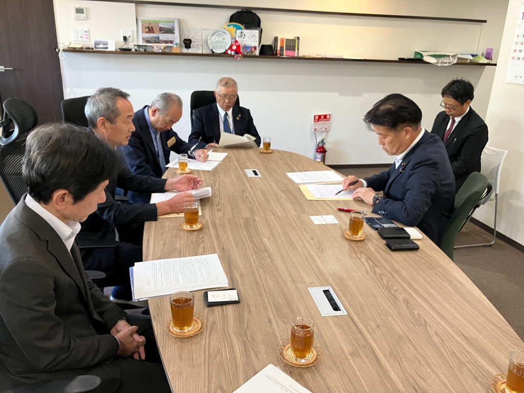 20261017山崎国会議員