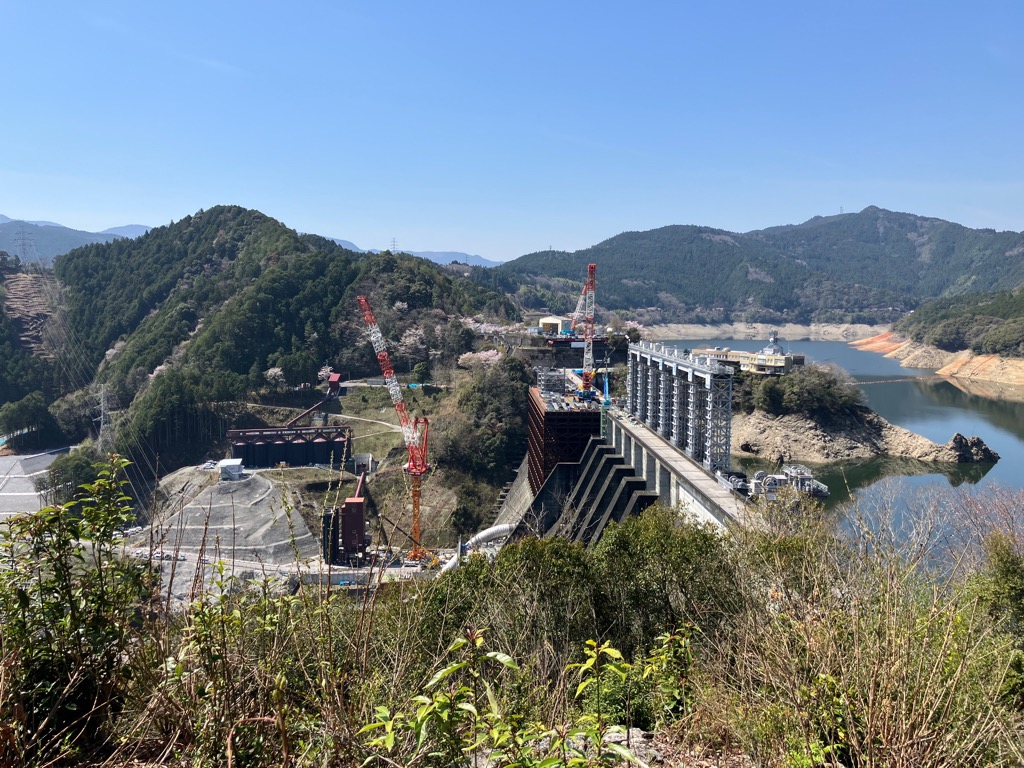 202643早明浦ダム左岸展望台1